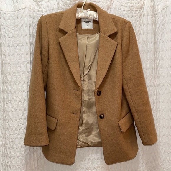 Abercrombie & Fitch Jackets & Blazers - Abercrombie and Fitch Blazer